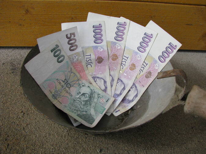 Prague Marina praská a praskat bude. Kdo za to zaplatí?