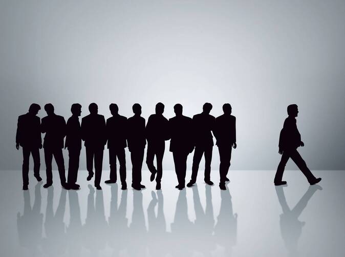 Ze třetího pilíře odešlo za první pololetí 85 000 klientů