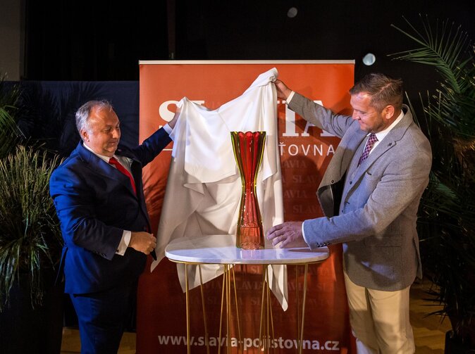 Velká pardubická letos dostane od Slavie novinku