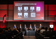 Nejžhavější téma konference FINfest 2025? Toxické produkty a debaty lídrů trhu
