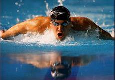 Speedo odměnilo Phelpse miliónovým šekem, který nebyl pojištěný