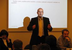 Veřejné zakázky: stručně, jednoduše a přehledně