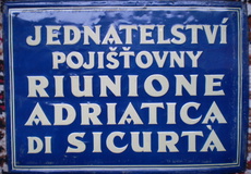 Plechová historie - díl sedmý - Riunione Adriatica di Sicurtà