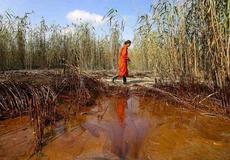 BP zaplatí za explozi plošiny Deepwater skoro 8 miliard dolarů
