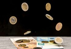 2025: Allianz reportuje čistý zisk 11mld. EUR. AXA se blíží 10 mld. EUR