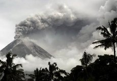 
			Aerolinky ruší lety - tentokrát kvůli sopce Merapi 