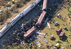 Tragédie na španělské železnici. Srážka rychlovlaků si vyžádala desítky mrtvých
