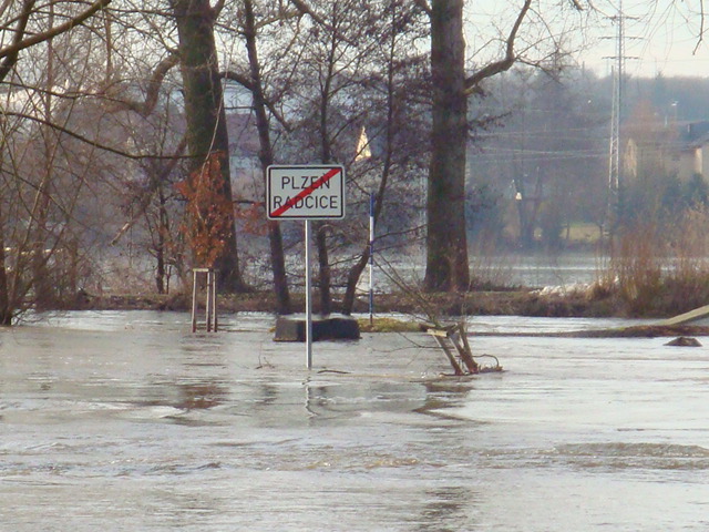 Klienti Allianz pojišťovny hlásili škody ze záplav také o víkendu