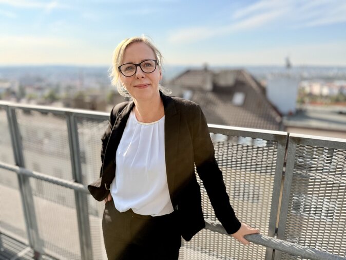 Linda Pilařová Přibylová HALALI Linda Pilařová Přibylová HALALI
