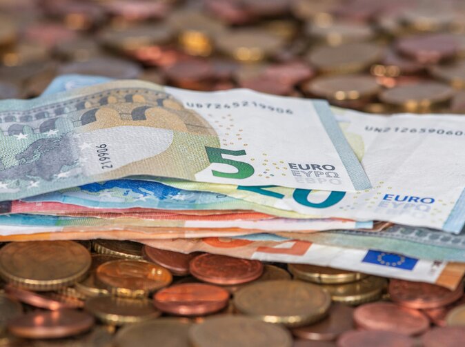 2025: Sampo hlásí výsledek z upisování 12,8 %. Crédit má čistý zisk 8 %