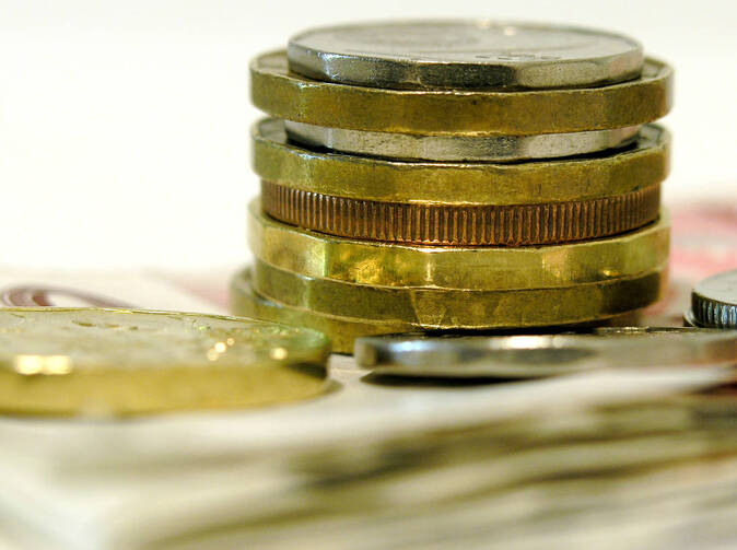 Účástníci druhého pilíře dostanou od státu i celý státní příspěvek