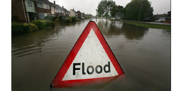 Povodně ve Velké Británii: škody za více než 2 miliardy dolarů