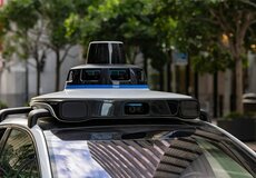 Výpadek proudu zablokoval robotaxi Waymo. Regulátoři i pojišťovny zpozorněli