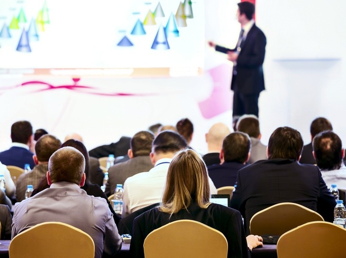 Asociace finančních poradců vás zve na svou 4. konferenci