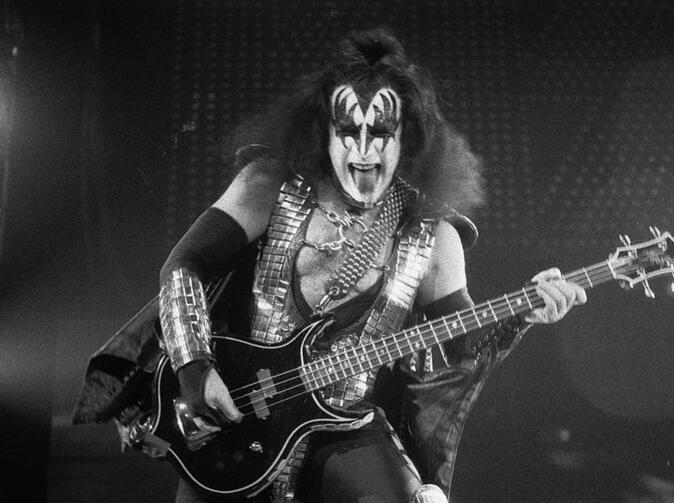 Zpátky do minulosti: jaké celebrity prodávaly pojištění?