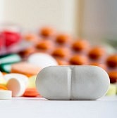 Pojišťovny vydaly za léky v 1. čtvrtletí o 670 mil. méně – kvůli nižší DPH