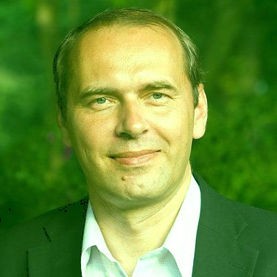 Snaha o další regulaci provizí. Tentokrát u povinného ručení.