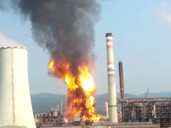 Škoda Unipetrolu za loňské výbuchy je 12, 5 miliard korun