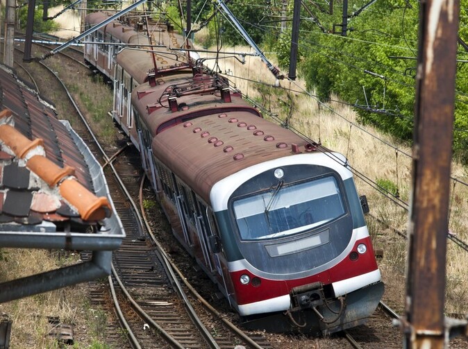 Tři lidé zemřeli během nehody způsobené srážkou vlaků v Belgii
