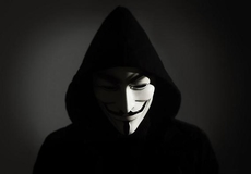 Hackeři z Anonymous útočí na Babišovy weby