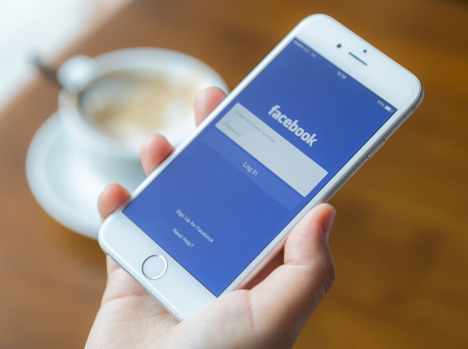 Stále v dosahu: Smartphony diktují život Rakušanům