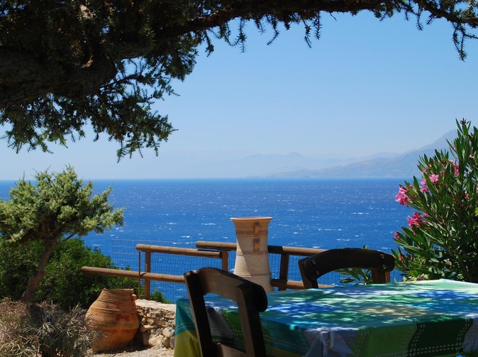 Růžové pláže a starověké paláce: Průvodce největšími atrakcemi Kréty