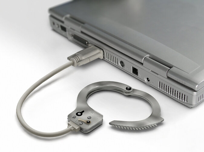 Allianz: Detektivové odhalili podvody za 118 milionů