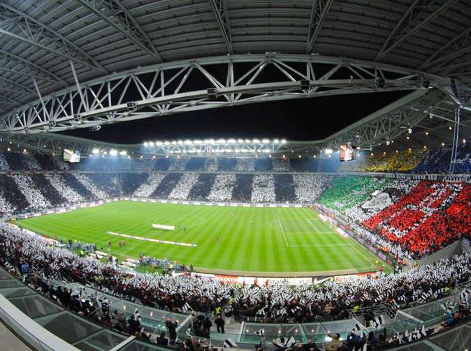 Pavel Nedvěd se má na co těšit. Allianz mu pojmenuje stadion