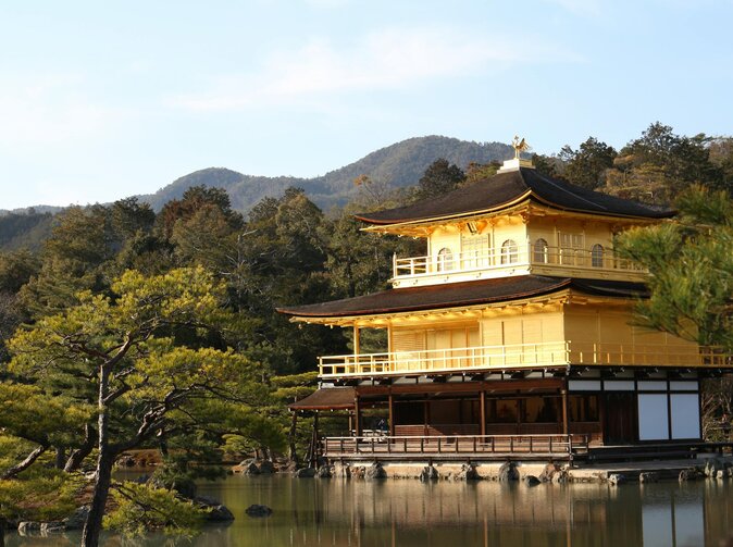 Asijské životní a zdravotní pojištění: Jak dopadl spotřebitelský průzkum 2025?