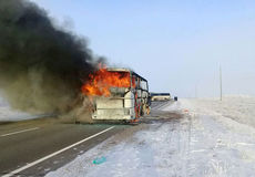 Tragédie v Kazachstánu. V autobuse uhořelo 52 lidí