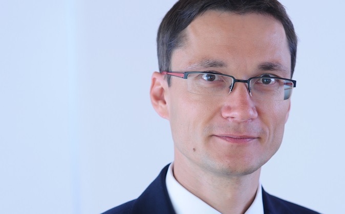 Zdeněk Sluka: Agresivní nátlak na klienty ničí důvěru v celé poradenství