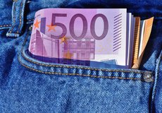 Swiss Re: Ziskovost neživotních pojišťoven se musí zlepšit