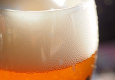 Německé cestovní pojištění nově bez výluky na alkohol a drogy