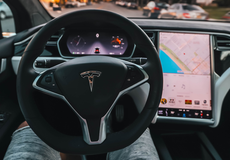 Proč by měli být řidiči na autonomní auta trénováni podobně jako piloti?