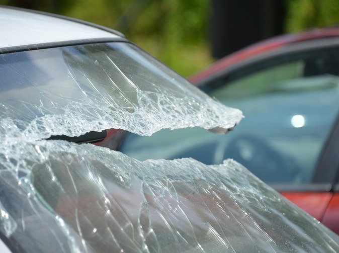 UNIQA: Proč je užitečné připojistit autoskla?