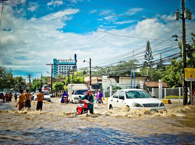 Přírodní katastrofy způsobily v 1. pololetí 2020 škody za 68 miliard $