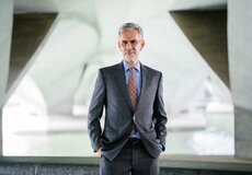 
			Česku hrozí ekonomická stagnace, ukázala analýza Hospodářské komory