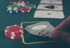 
			3Q 2023: MAPFRE rostlo celkové pojistné o 11 %. Talanx má čistý zisk 1,7 mld. €