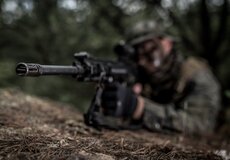 
			Měnová politika uprostřed válečného konfliktu: Případ Ukrajina