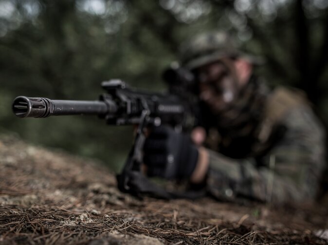 Měnová politika uprostřed válečného konfliktu: Případ Ukrajina