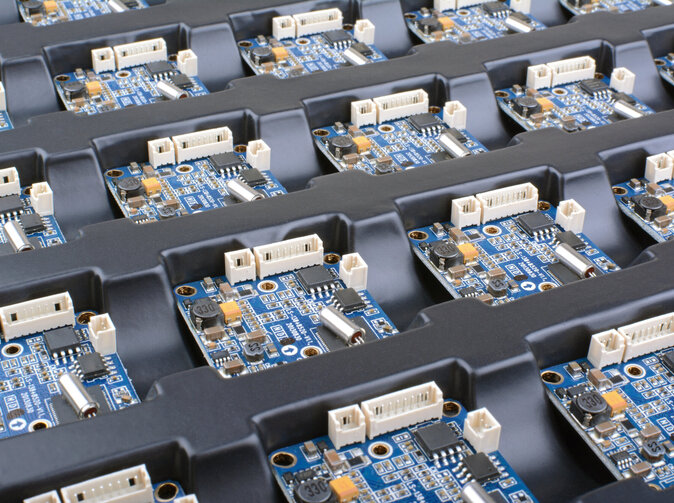 Jak na výběr externích pamětí: EEPROM, FLASH, FRAM