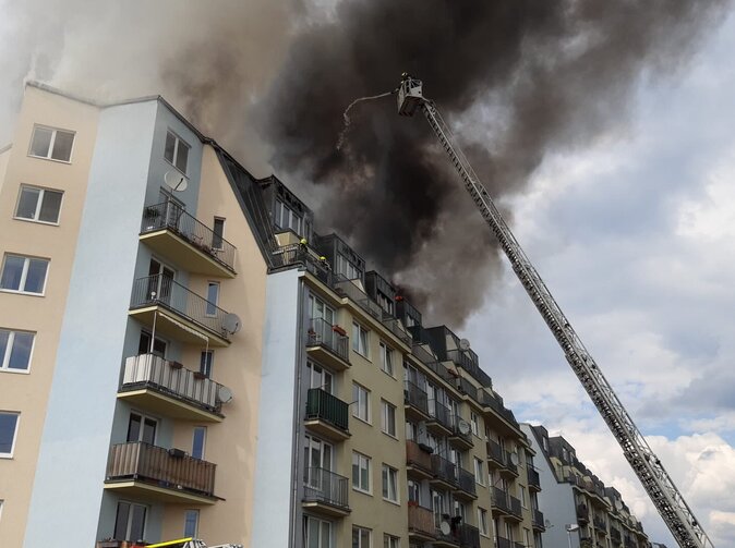 Video: Lidská nedbalost stála za obrovským požárem na pražském Chodově