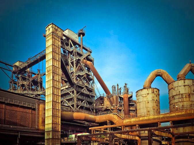 Průmysl v roce 2022. Náklady rostou rychleji než tržby 