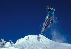 Užijte si zimní sporty naplno: 10 zásad kvalitního pojištění na hory