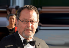
			Slavia pojistila filmovou hvězdu Juana Morena y Herrera Jiméneze. Znáte ho?