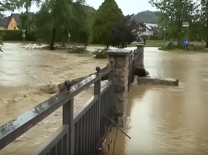 Živly zkouší Slovinsko. Srpnová povodeň byla tisíciletá