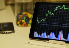 
			Deloitte: Počet evropských transakcí se ve 2. kvartálu propadl o 10 %