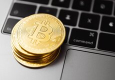 
			Zajímavost: Životní pojišťovna operující výhradně v bitcoinech získala licenci