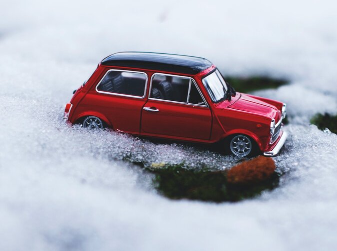 Zimní sezóna motoristů je tady. Nestačí jen přezout gumy