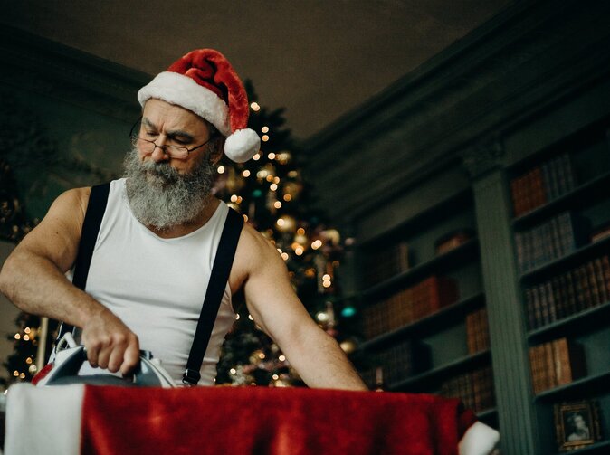 Vánoční období přináší zvýšené riziko škod na majetku. Allianz radí, jak se jim vyhnout